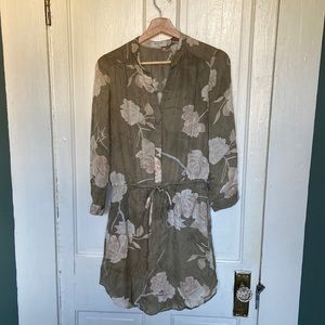 Aritzia Babaton silk dress